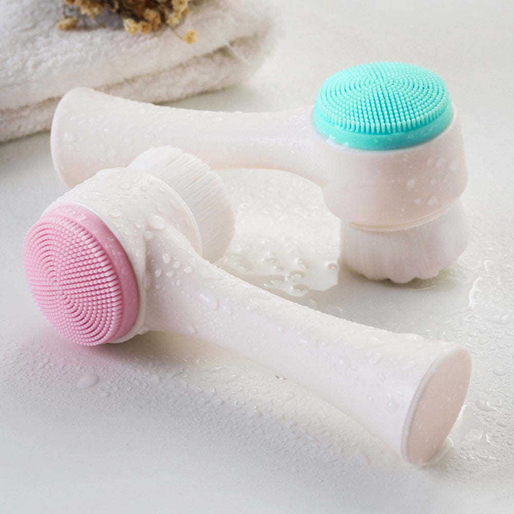 Gentle Double-Sided Facial Cleanser for Smooth Glowing Skin